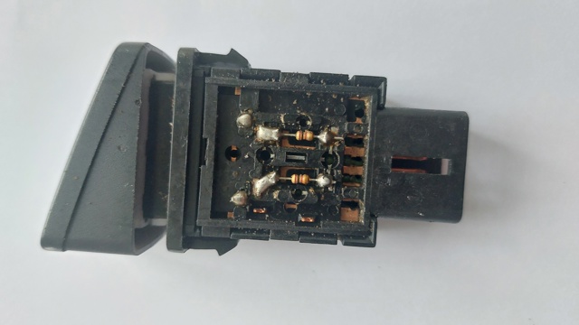 HYUNDAI 937102E001 в наличии Украина