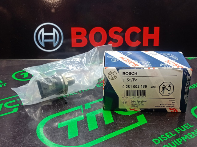 Датчик давления топлива 0281002186 BOSCH
