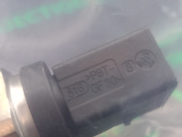 0281002504 BOSCH Датчик давления топлива купить в Полтава