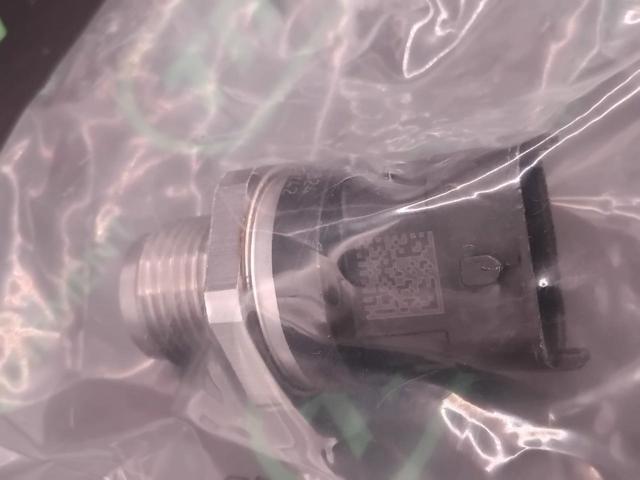 0281002829 BOSCH Клапан редукционный купить в Киев