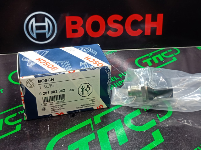 0281002942 BOSCH Датчик давления топлива купить в Кривой Рог