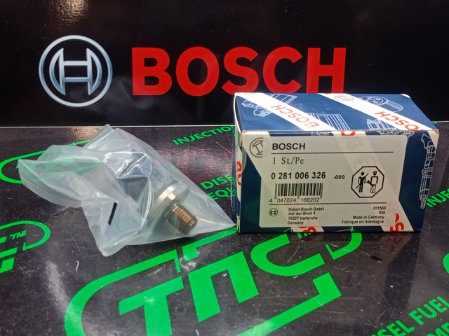 0281006326 BOSCH Датчик давления топлива купить в Днепр