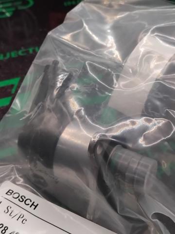 Клапан регулировки давления топлива 0928400813 BOSCH