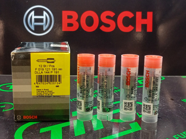 BOSCH DLLA144P191 Распылитель форсунки в наличии Полтава