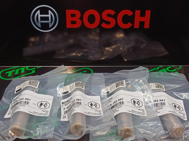 BOSCH F00RJ02067 Ремкомплект форсунок в наличии Винница