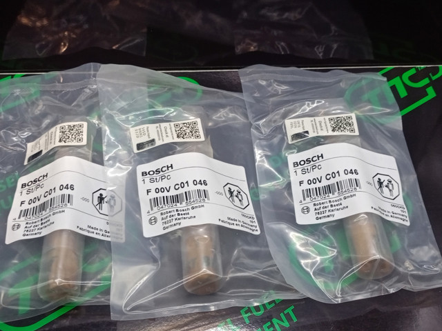 BOSCH F00VC01046 Клапан форсунки в наличии Полтава