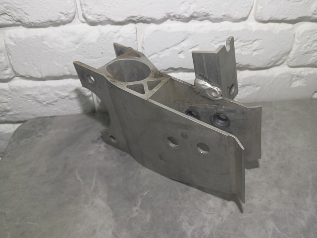 51118071634 BMW купить в Черновцы
