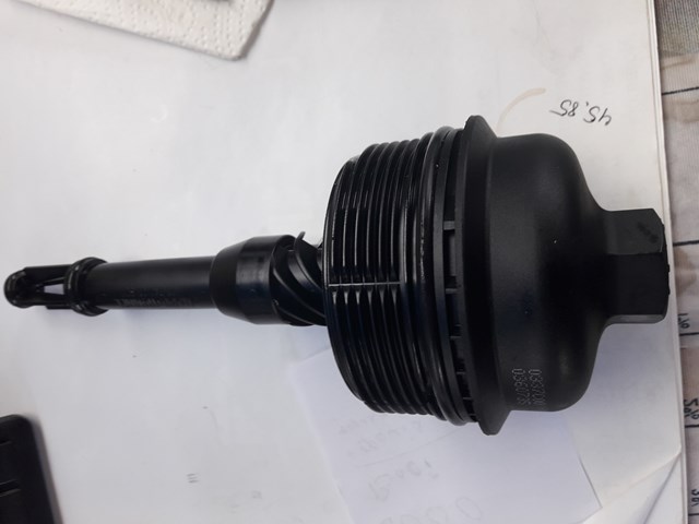Крышка масляного фильтра A2701800300 MERCEDES