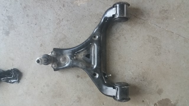 Рычаг передней подвески нижний левый A4473303100 MERCEDES
