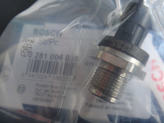 0281006035 BOSCH Датчик давления топлива купить в Черкассы
