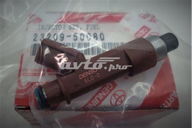 232500F020 TOYOTA Топливные форсунки купить в Днепр