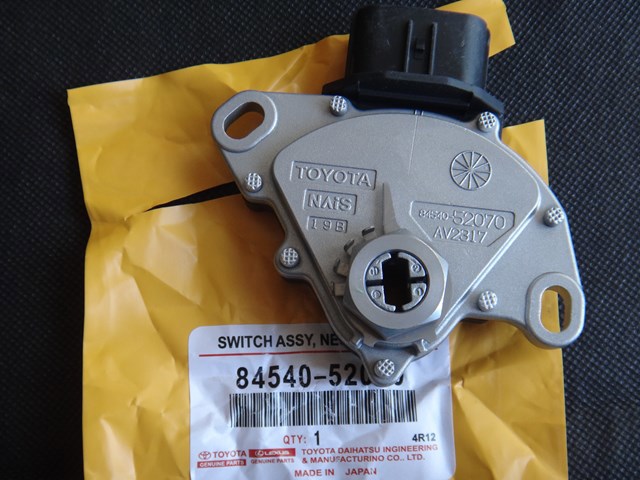8454052070 TOYOTA Датчик нейтральной передачи купить в Чернигов