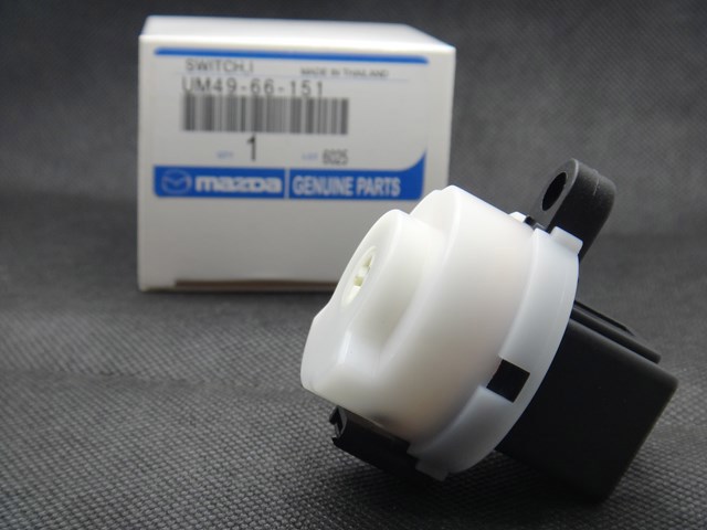 UM4966151 Mazda Контактная группа замка зажигания