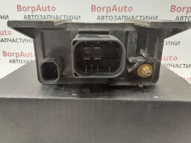 Реле свечей накала Мерседес-бенц Спринтер 1 2-t