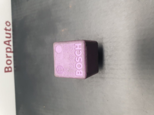 Реле электробензонасоса 0332019452 BOSCH