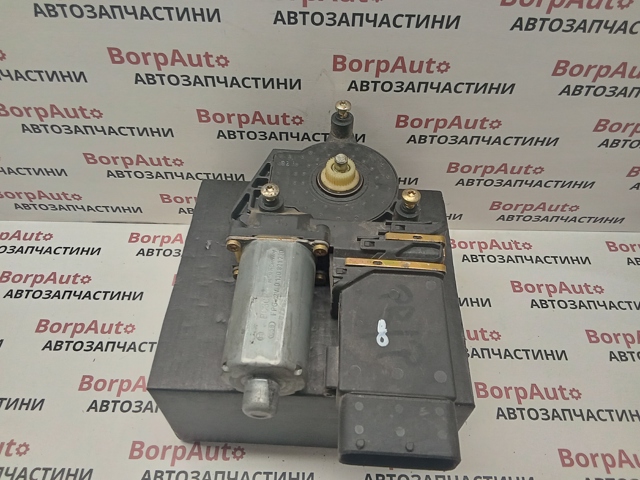 Блок кнопок управления стеклоподъемниками 101448203 VAG