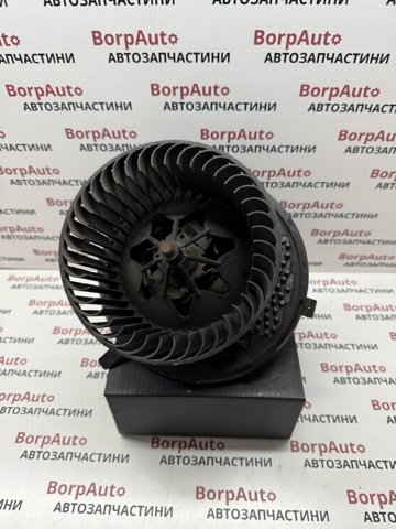 VAG 1K1820015F Вентилятор печки в наличии Николаев