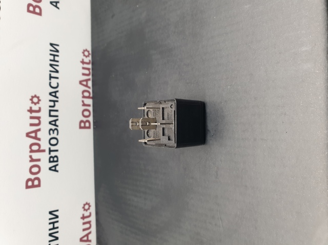 1L0906381 VAG Реле многофункциональное купить в Кривой Рог