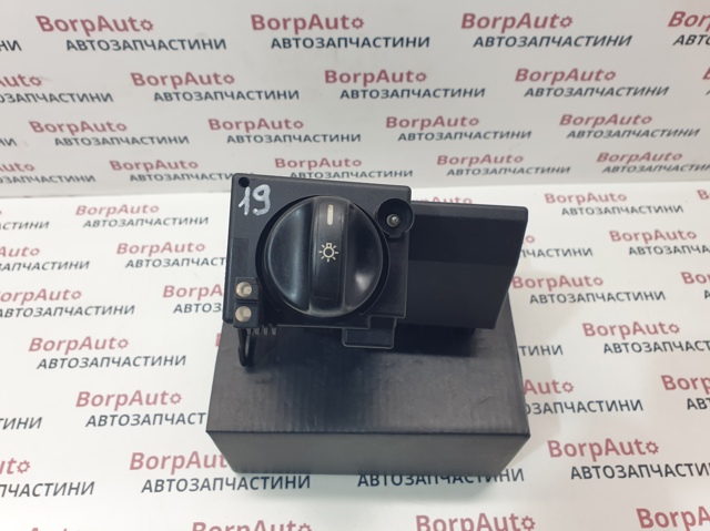 Переключатель света фар на "торпедо" 2105450104 MERCEDES