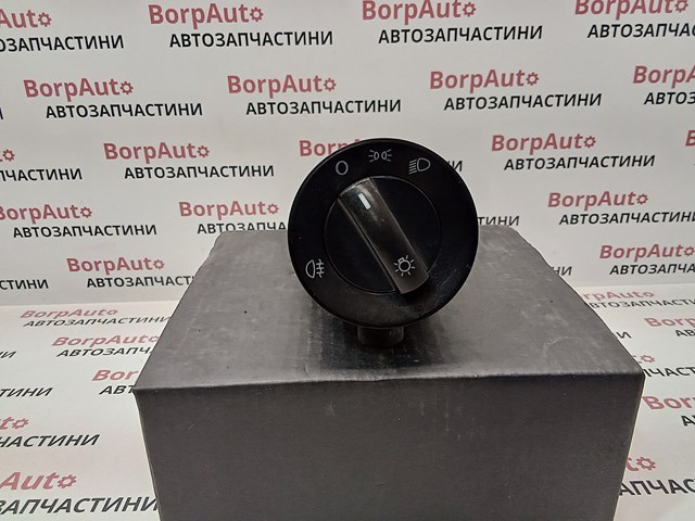 Переключатель света фар на "торпедо" 6Q0941531B VAG