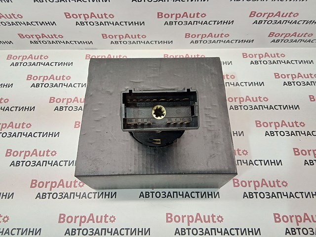 6Q0941531B Переключатель света фар на "торпедо" купить Днепр