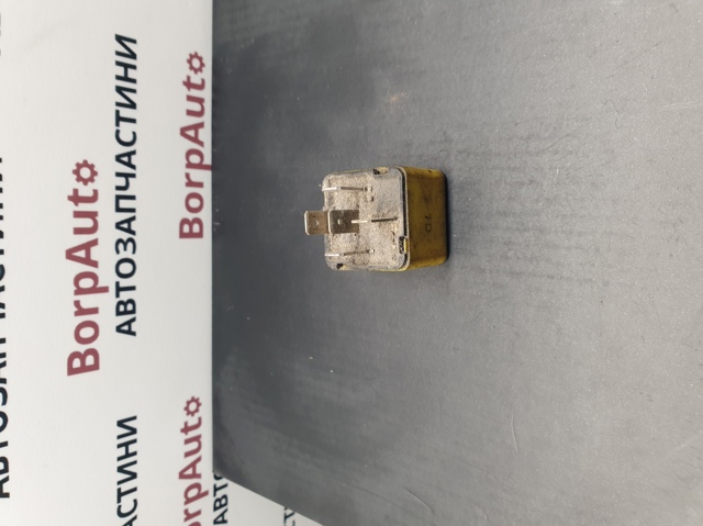 FIAT 82461739 Реле электрическое многофункциональное в наличии Ровно