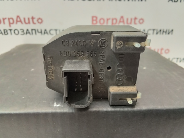 VAG 8D0959565 Регулятор зеркал в наличии Ужгород