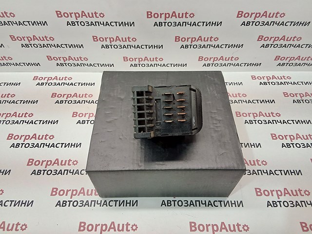 90381877 Переключатель света фар на "торпедо" купить Ужгород