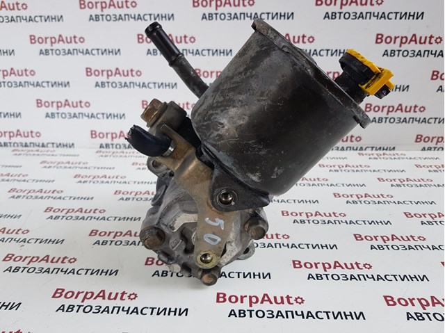 RENAULT 9140244 Насос ГУР в наличии Николаев