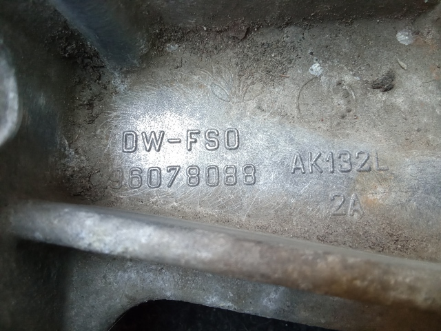 GM 96078088 Кронштейн подушки (опоры) двигателя правой в наличии Хмельницкий