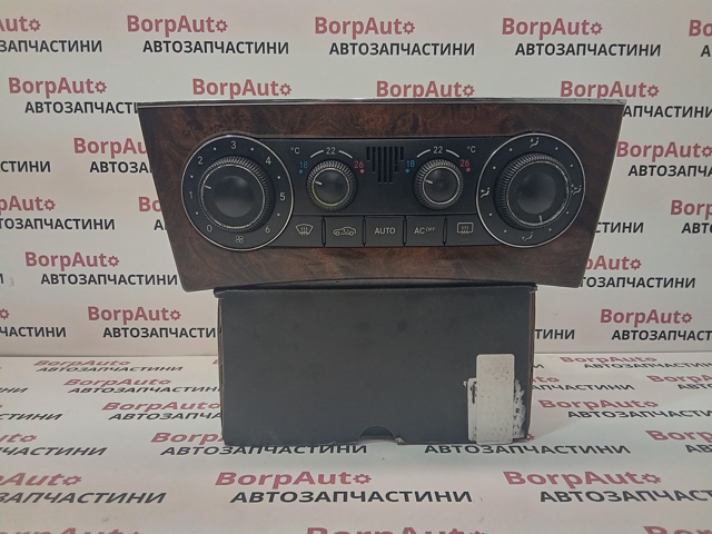 Блок управления печкой Мерседес-бенц Ц