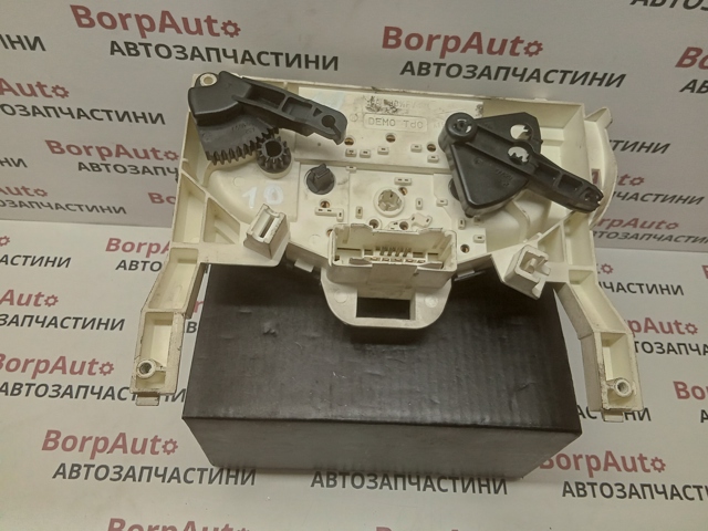 RENAULT W964097K в наличии Чернигов