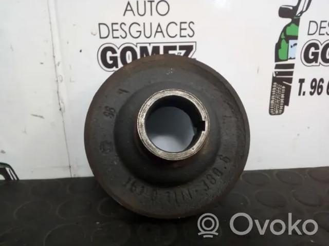 Polia de cambota 047105253F VAG/Skoda