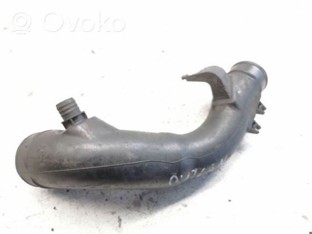 Cano derivado de ar, entrada na turbina (supercompressão) 1505A334 Mitsubishi