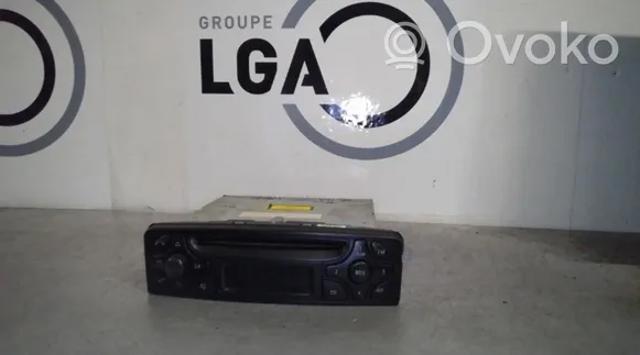 Aparelhagem de som (rádio AM/FM) 2038202286 Mercedes