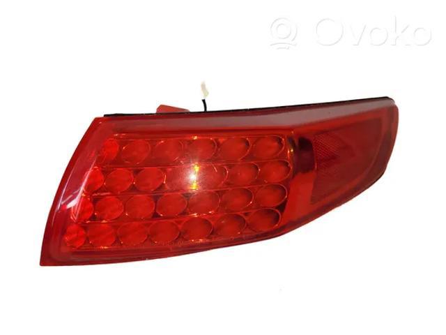 Lanterna traseira direita externa 26550CG025 Nissan/Infiniti