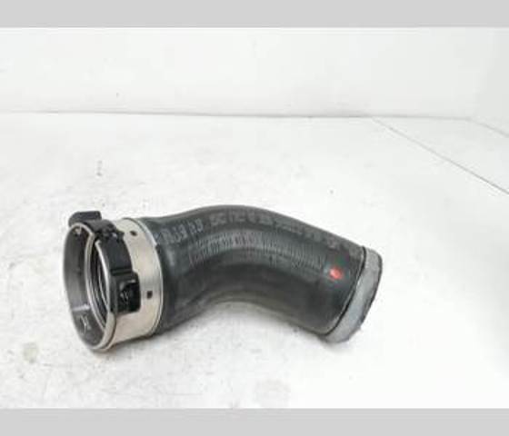 Mangueira (cano derivado) superior esquerda de intercooler 31338545 Volvo