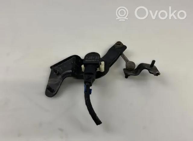 Sensor traseiro esquerdo do nível de posição de carroçaria 3C0941309B VAG