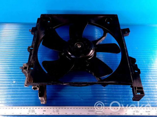 Ventilador (roda de aletas) do radiador de esfriamento direito 45121KE001 Subaru