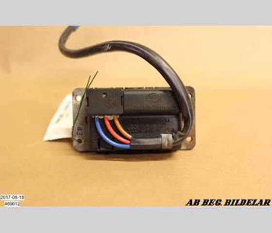 Resistor (resistência) de ventilador de forno (de aquecedor de salão) 4A0820521A VAG
