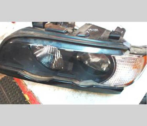 Luz direita 63128385942 BMW