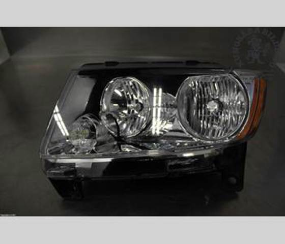 Luz esquerda 68088869AB Chrysler