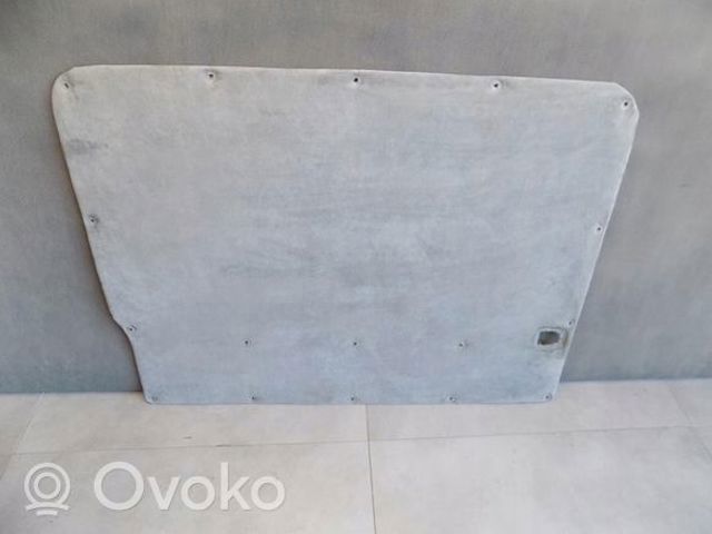 Revestimento (cobrimento) interno da porta traseira direita 7H0867204A VAG