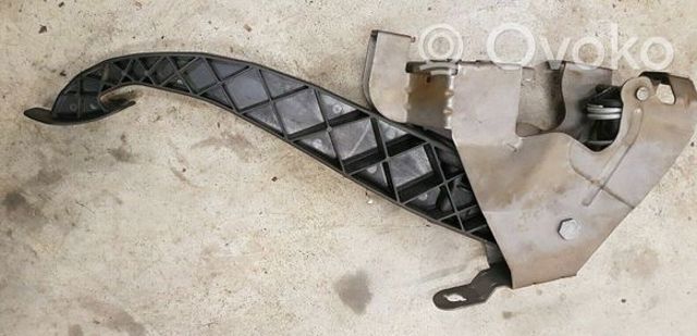 Pedal de embraiagem 7H1721315A VAG