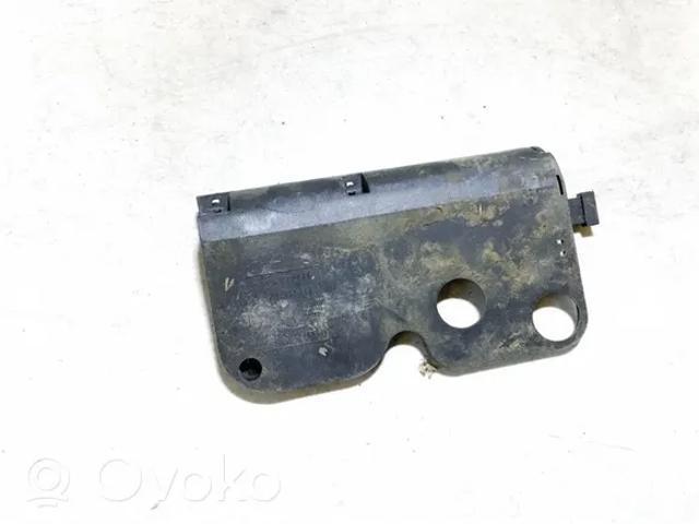 Gozno de garra (parte complementar) de fecho da porta traseira (de bagageiro, 3ª/5ª) 7L0827511C VAG