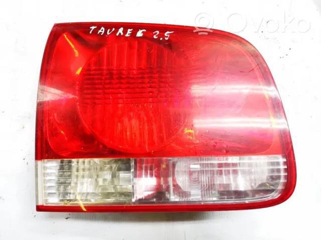 Lanterna traseira esquerda interna 7L6945093J VAG