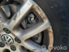 Suporte do freio dianteiro direito 7M3615124A VAG