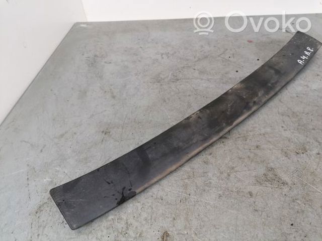 Placa sobreposta do pára-choque dianteiro 8T0807217A VAG