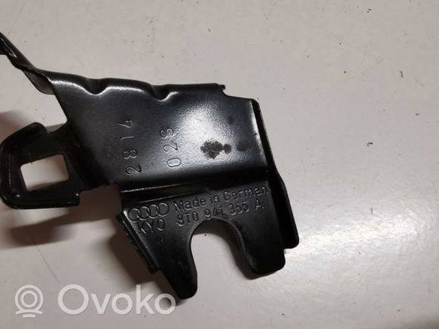 Consola (adaptador) de fixação da luz dianteira esquerda 8T0941355A VAG