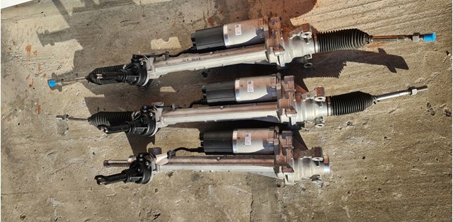 Cremalheira da direção A1674602601 Mercedes